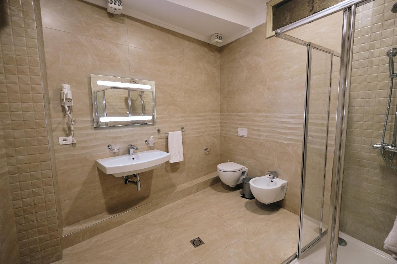 טיראנה In Center Hotel מראה חיצוני תמונה